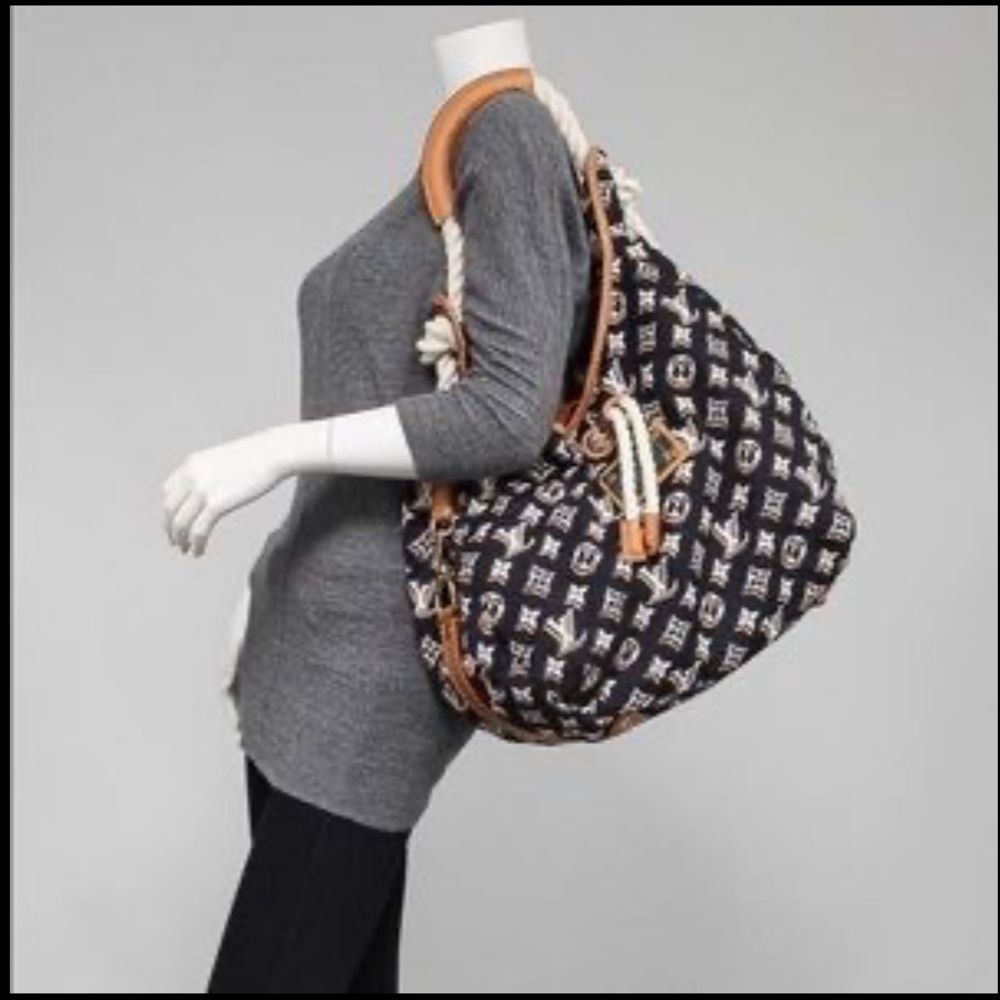 LOUIS VUITTON Limited Edition Cruise Bulles GM